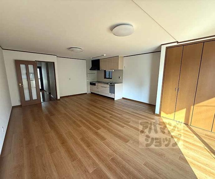 【四ノ宮泉水町貸家（１０－２６）】間取