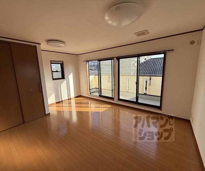 【四ノ宮泉水町貸家（１０－２６）】間取