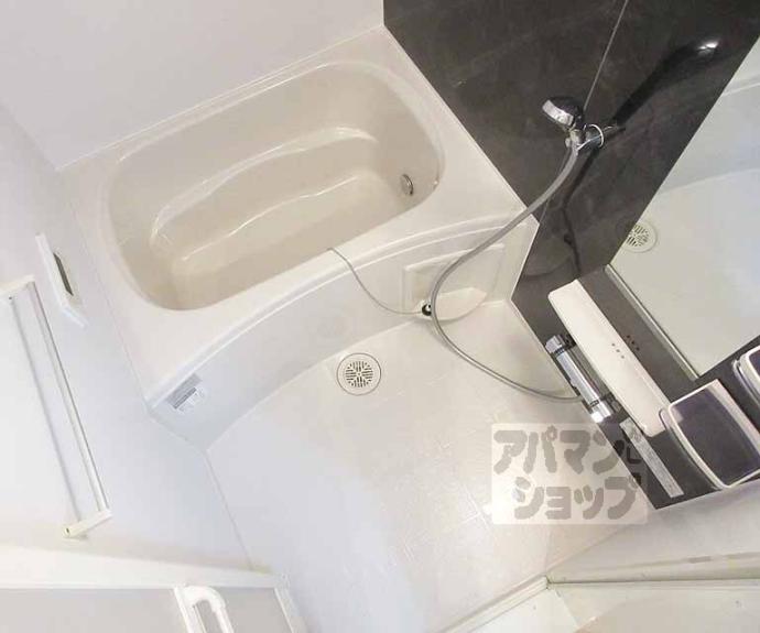 【シュシュ・ボワ ヴェール】間取