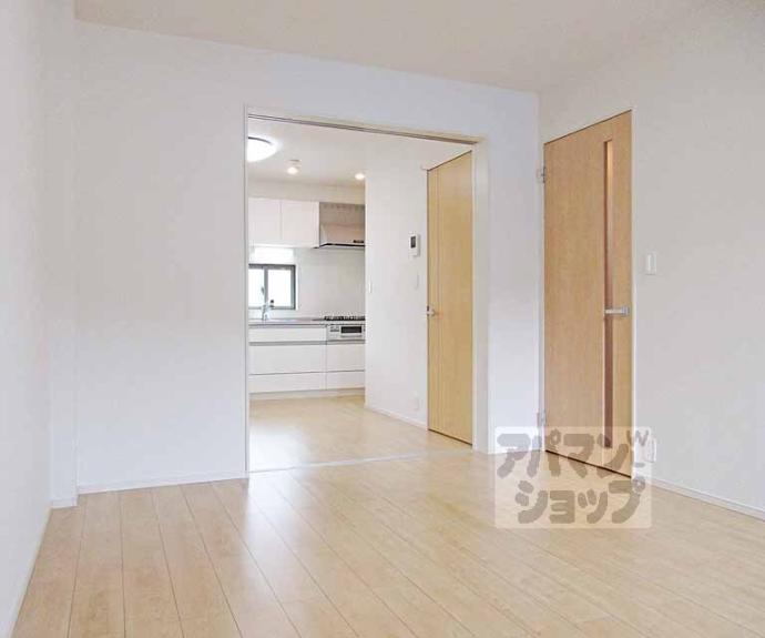 【シュシュ・ボワ ヴェール】間取