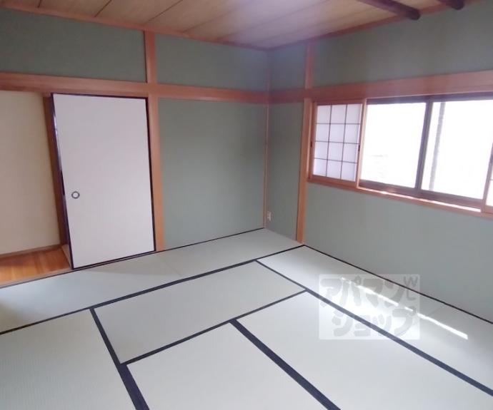【御陵荒巻町貸家】間取