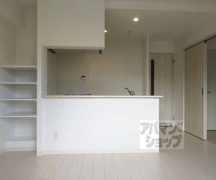 【ＴＨＥ　ＣＩＴＹ　ＲＥＳＩＤＥＮＣＥ　京都山科駅前】間取