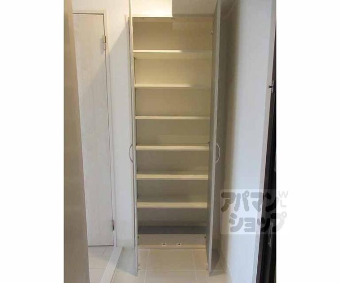 【ＴＨＥ　ＣＩＴＹ　ＲＥＳＩＤＥＮＣＥ　京都山科駅前】間取