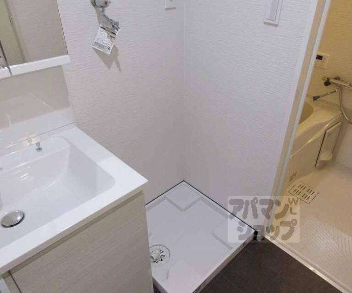 【ＴＨＥ　ＣＩＴＹ　ＲＥＳＩＤＥＮＣＥ　京都山科駅前】間取