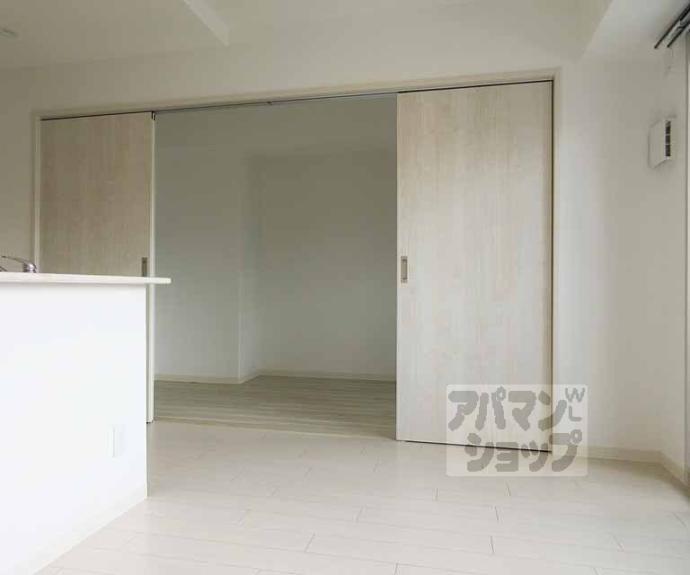 【ＴＨＥ　ＣＩＴＹ　ＲＥＳＩＤＥＮＣＥ　京都山科駅前】間取