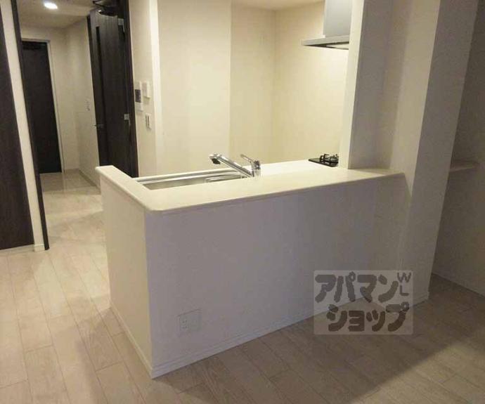 【イーグルコート山科椥辻ステーションフロント】間取