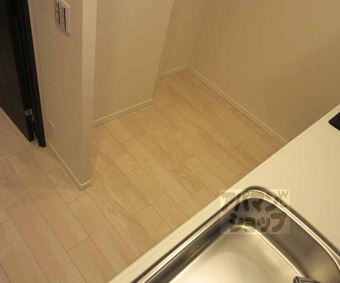 【イーグルコート山科椥辻ステーションフロント】間取