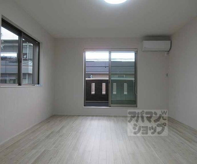 【グランシャリオ　レアル】間取