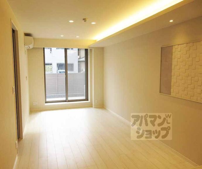 【シャーメゾン小野小町】間取
