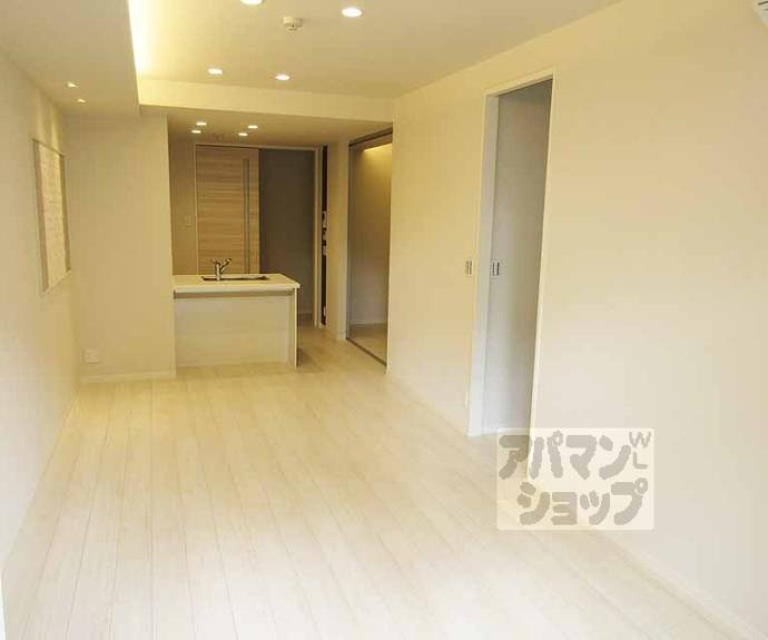 【シャーメゾン小野小町】間取