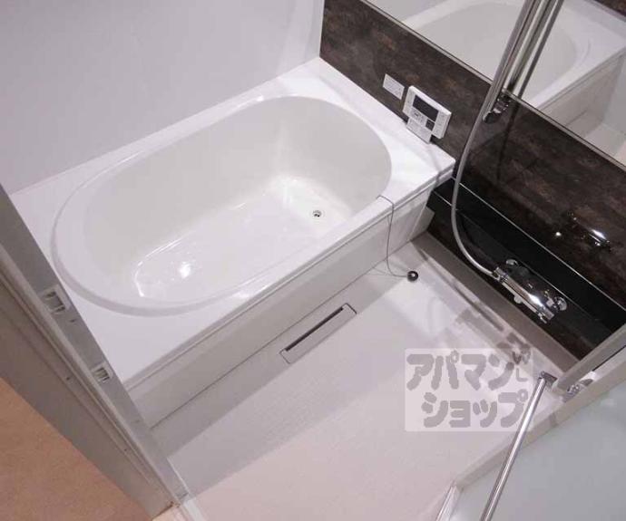 【シャーメゾン小野小町】間取