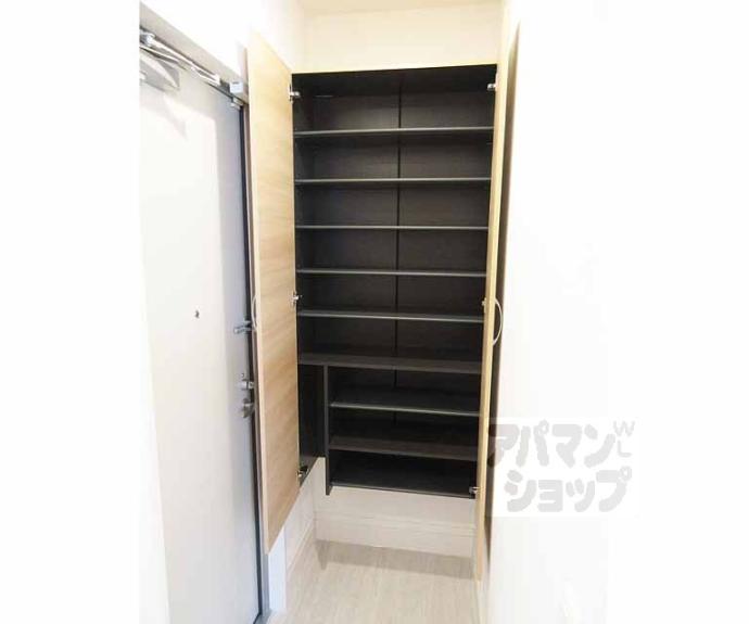 【グランスタ花山】間取