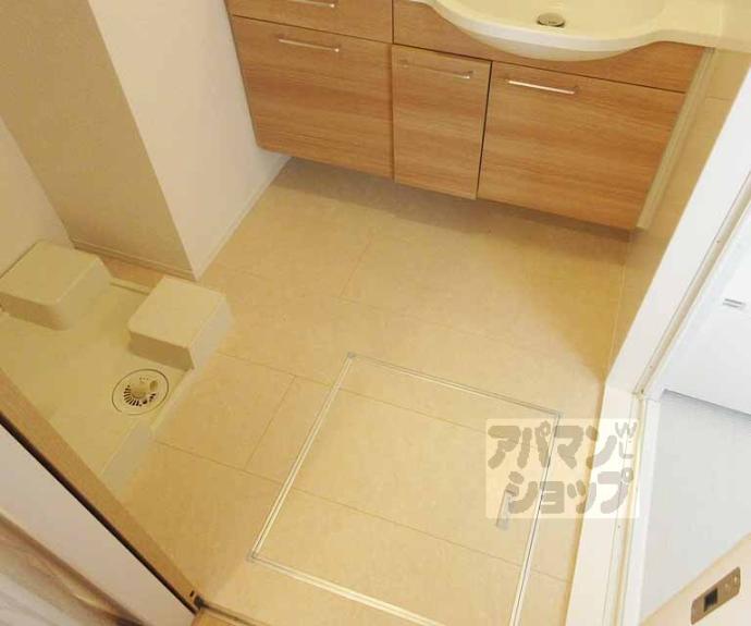 【グランスタ花山】間取