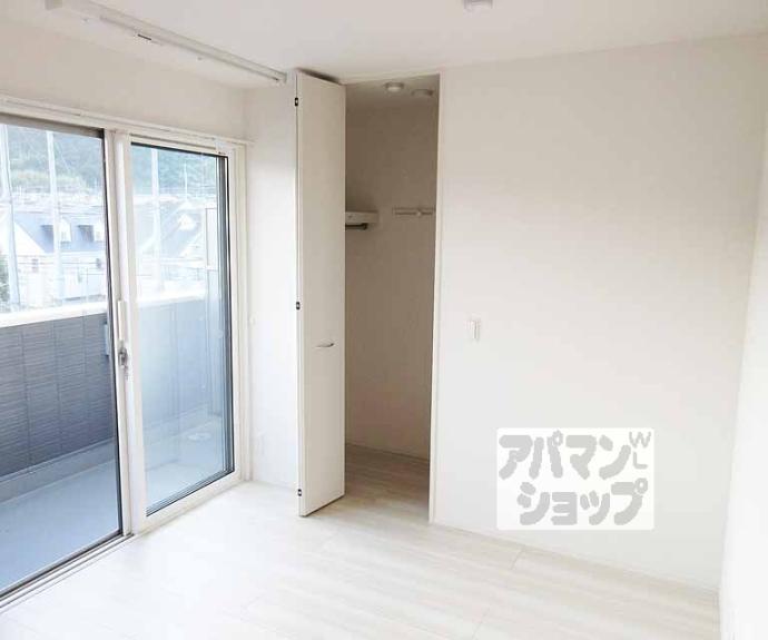 【グランスタ花山】間取