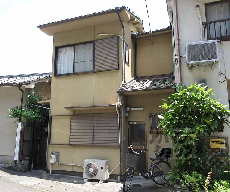 上野寺井町貸家