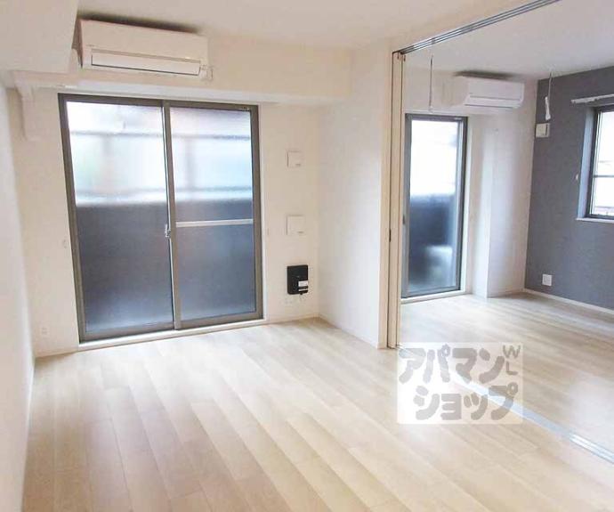 【ラ・ソルティー】間取