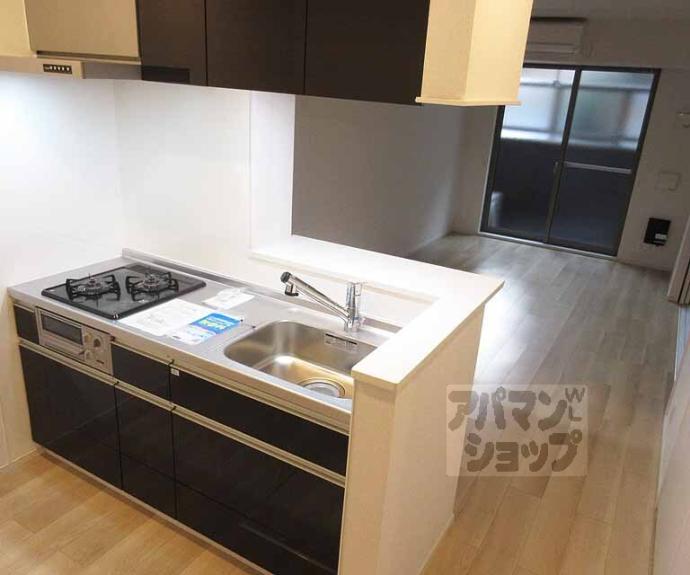 【ラ・ソルティー】間取