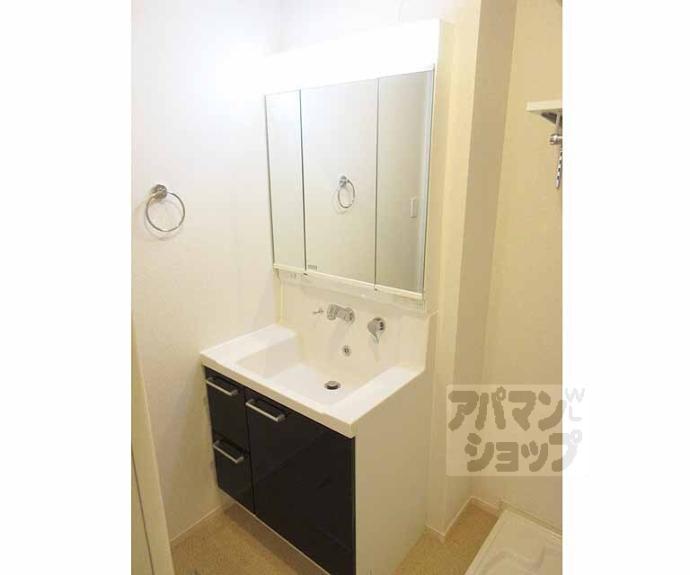 【ラ・ソルティー】間取