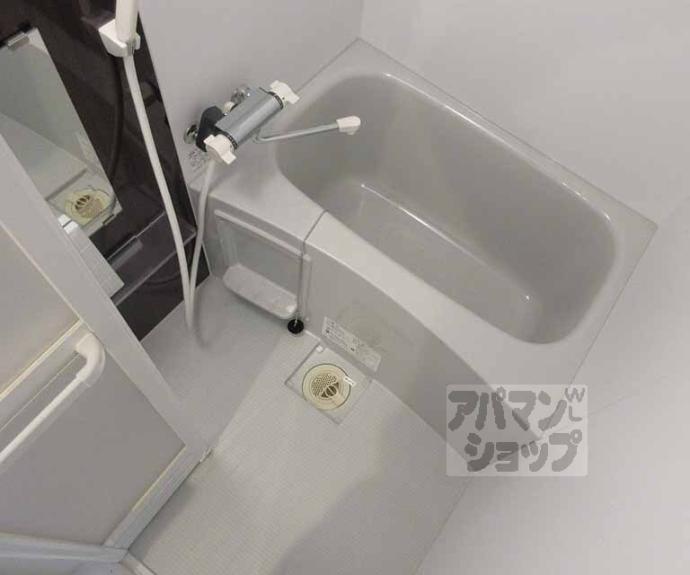 【アンソレイエ椥辻】間取