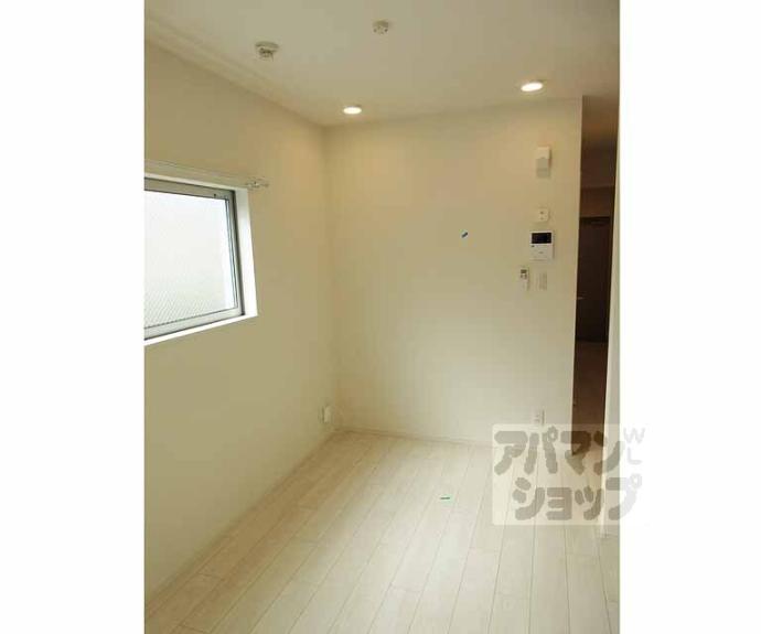 【ハーモニーテラス勧修寺平田町】間取