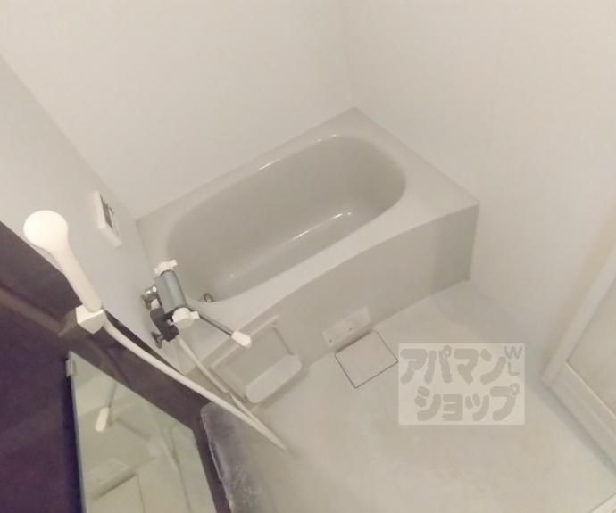 【ハーモニーテラス勧修寺平田町】間取