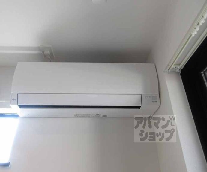 【Ｒ－ｓｍａｒｔ山科】間取