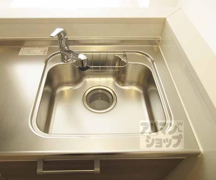 【アデウ　ドゥーエ】間取