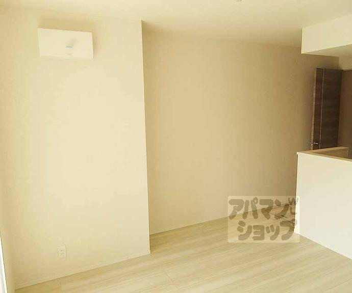 【アデウ　ドゥーエ】間取