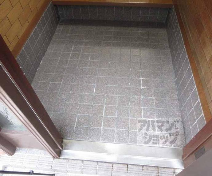 【御陵荒巻町貸家】間取