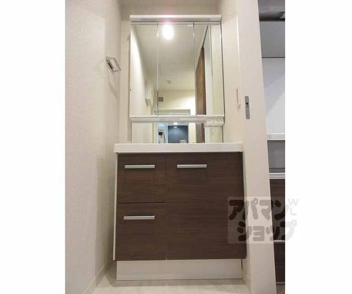 【Ｖｉａ　Ｓｏｌｅ　やましな】間取