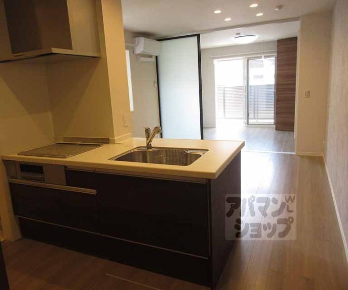 【Ｖｉａ　Ｓｏｌｅ　やましな】間取