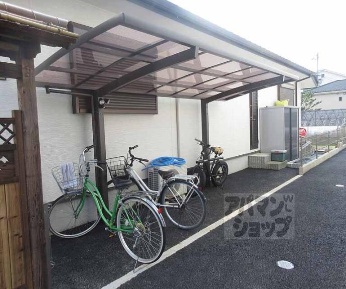 【ＷＥＳＴ　ＨＩＬＬＳ】間取