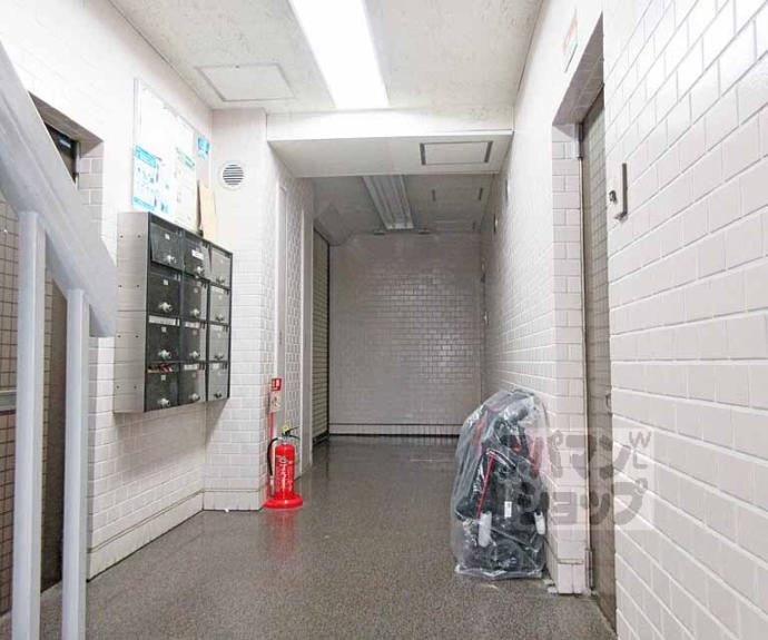 【近畿ビル】間取