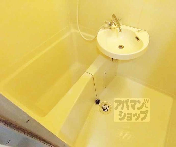 【メゾン勧修寺】間取