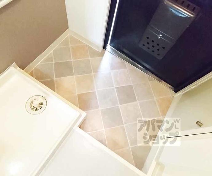 【メゾン勧修寺】間取