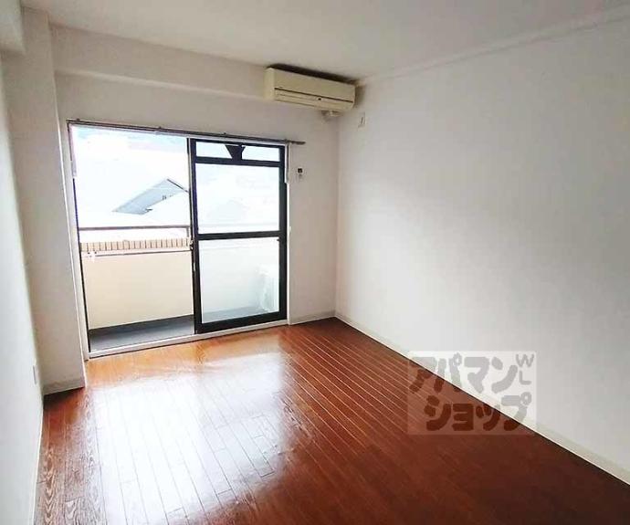 【メゾン勧修寺】間取