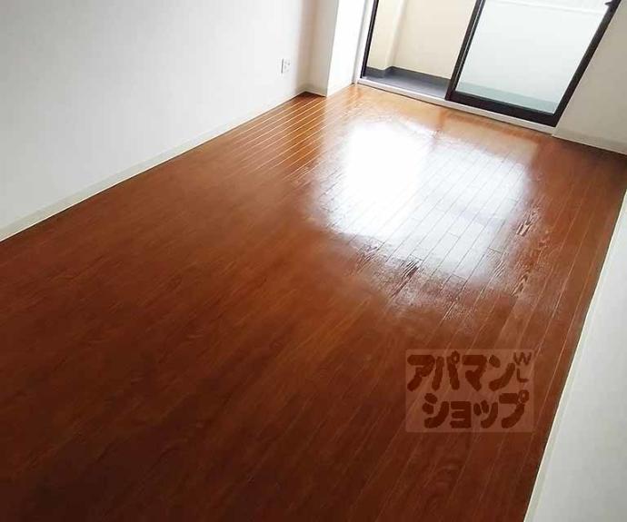 【メゾン勧修寺】間取