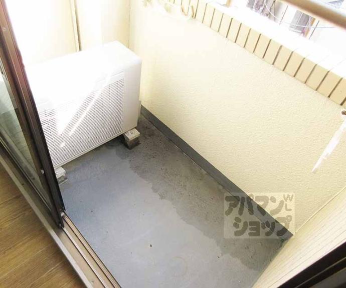 【メゾン勧修寺】間取