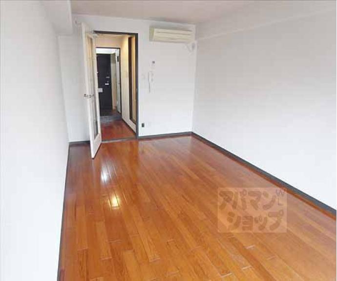 【ソルフィー山科】間取