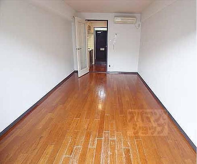 【ソルフィー山科】間取