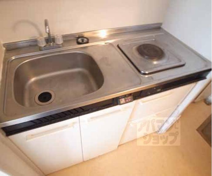 【レオパレス山科第８】間取