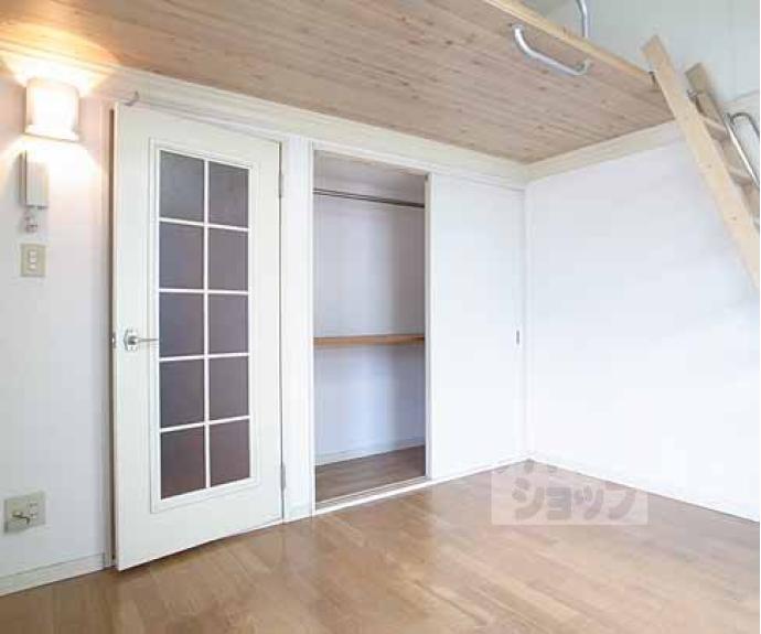 【レオパレス山科第８】間取