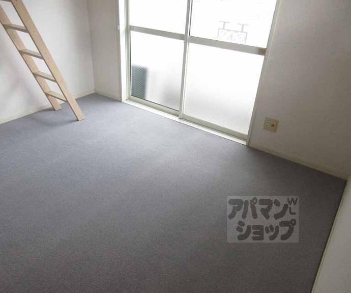 【レオパレス山科第８】間取