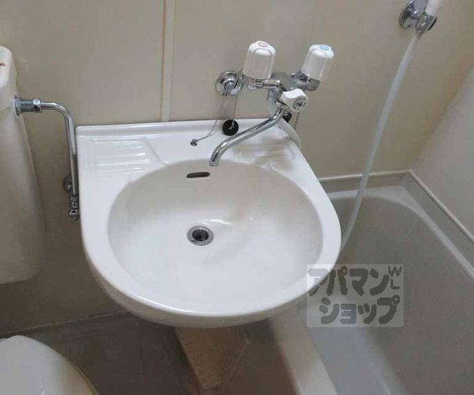 【レオパレス山科第８】間取