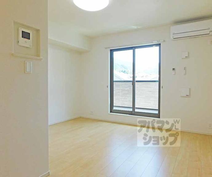 【キャメルチュイール】間取