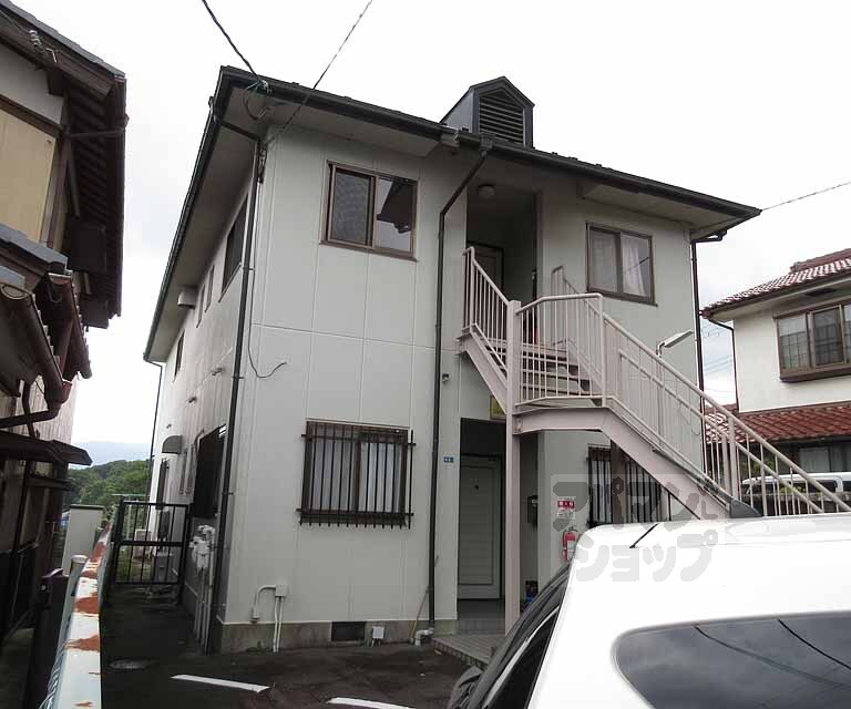 Ｔ・山極ハイツ