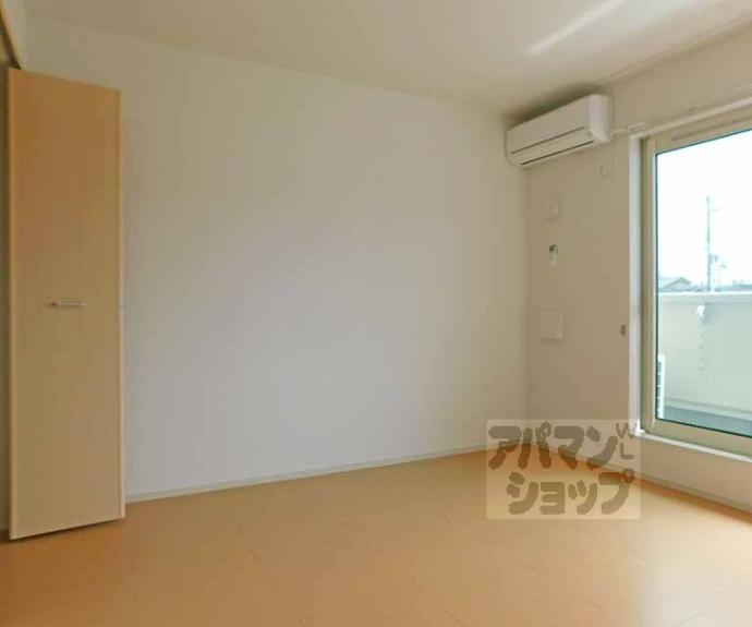 【ｍｏｍｏの樹】間取