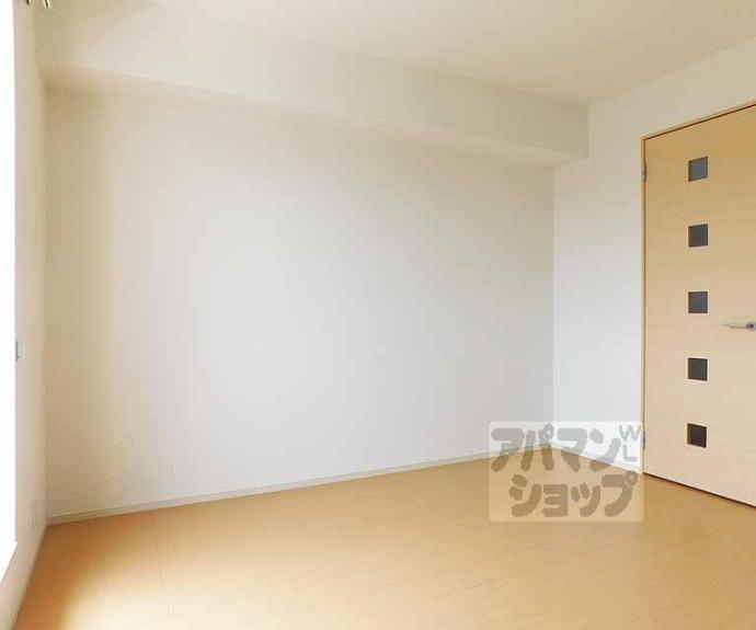 【ｍｏｍｏの樹】間取