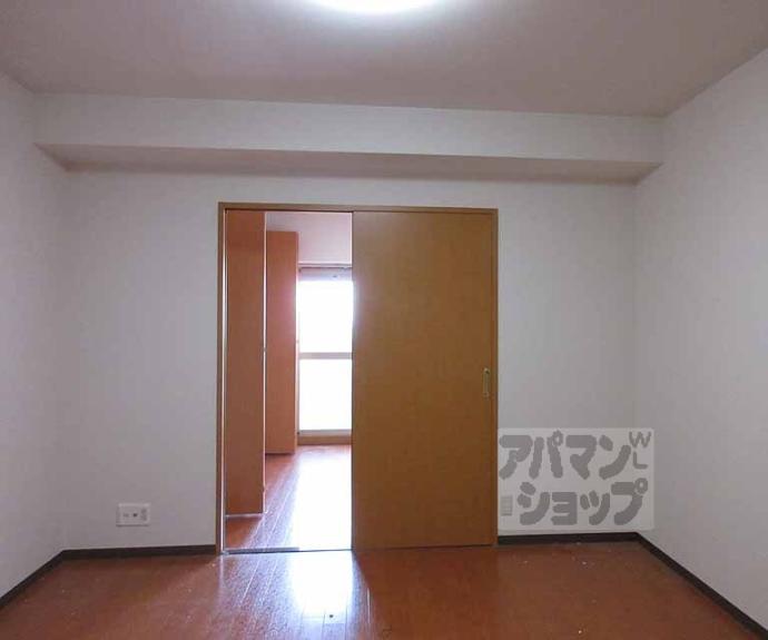 【エリーフラッツ浜大津】間取