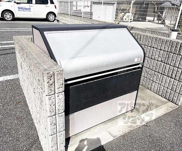 【シャルマン　コピーヌ】間取